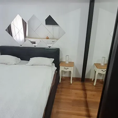 Regim Hotelier Elis Lägenhet Braşov